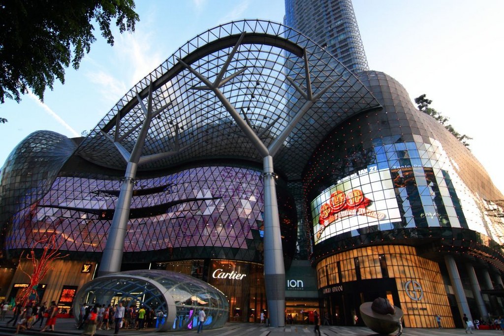 ion orchard shopphing mall singapore 