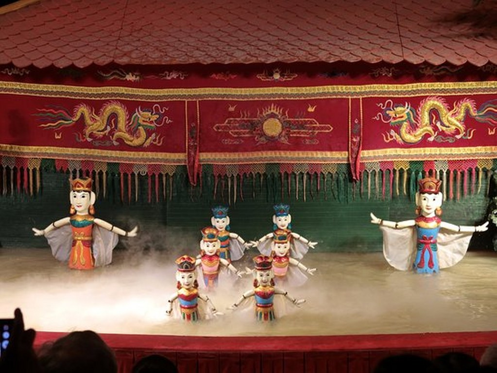 Golden Dragon Water Puppet Theater 