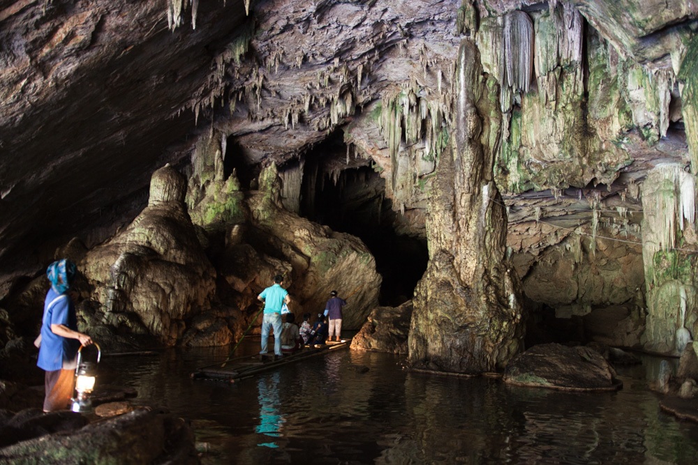 tham-lod-cave-paithailand-best places-to-explore-pai-thailand2