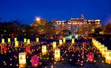 Hue nightlife — Top 8 things to do in Hue, Vietnam at night hue citadel hue at night