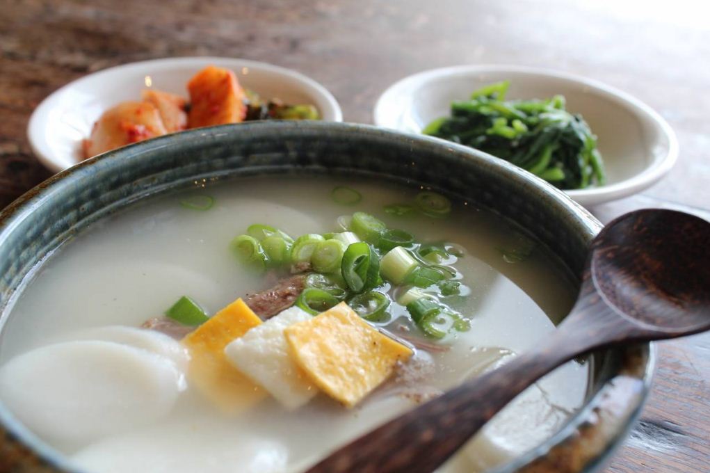 Tteokguk korean soups (1)