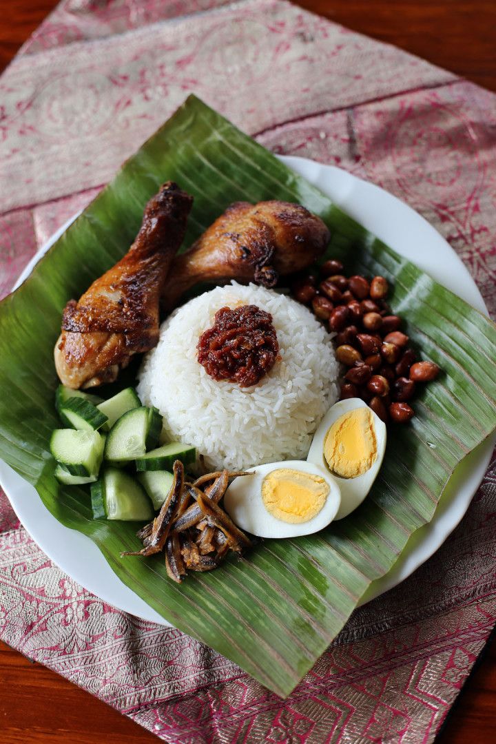 Nasi Lemak Malaysia street food around the world (1)