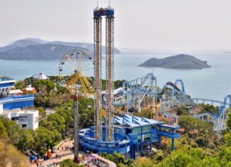 Ocean Park, Hong Kong. One of the best amusement parks in Asia (1)