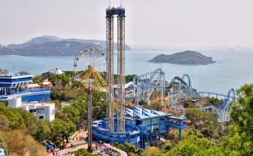 Ocean Park Hong Kong blog — The Ocean Park Hong Kong guide & what to do in Ocean Park Hong Kong Ocean Park, Hong Kong. One of the best amusement parks in Asia (1)