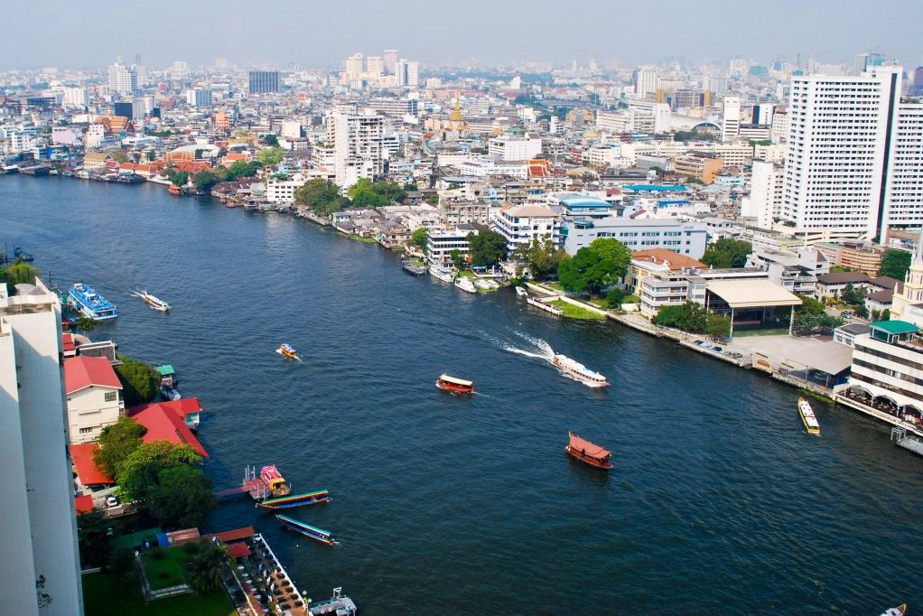 . Image of Bangkok itinerary 3 days blog. chao phraya bangkok itinerary what to do in bangkok for 3 days (1)