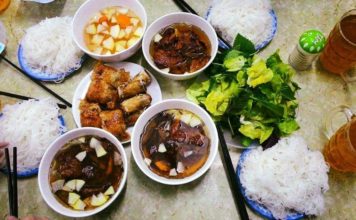 Bun cha Hanoi (Bún chả Hanoi). One of the best traditional dishes you must-eat in Hanoi