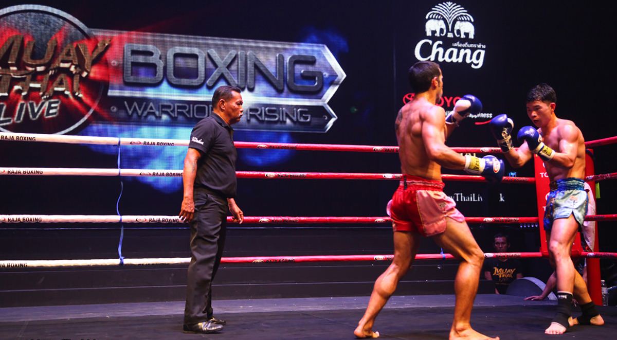 Muay Thai live show. One of the best live shows in Bangkok.