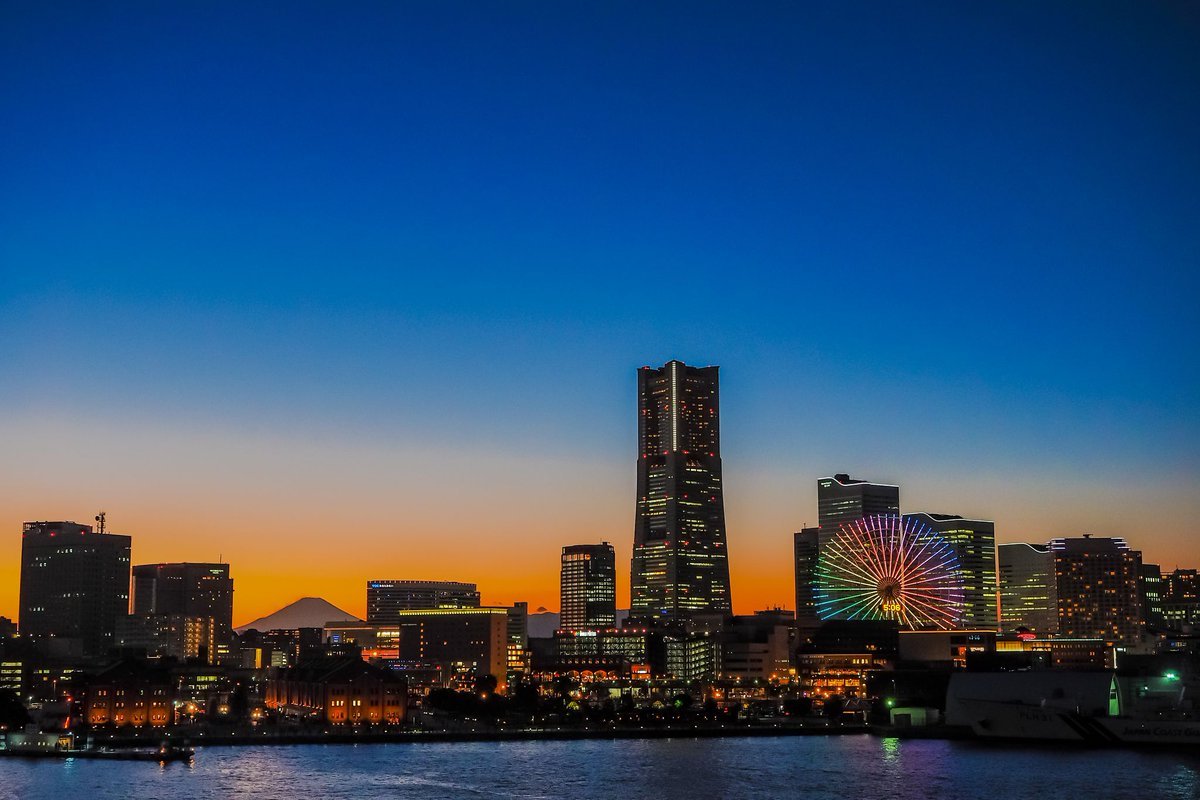 1.Yokohama Landmark Tower