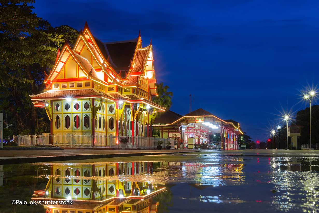 hua-hin-train-station at night best places to visit in hua hin places to visit hua hin 2