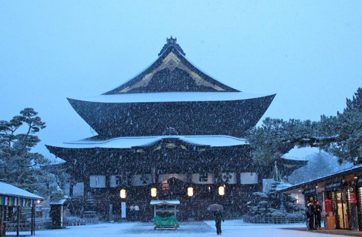 zenkoji temple best places to visit in nagano city (6) - Living ...