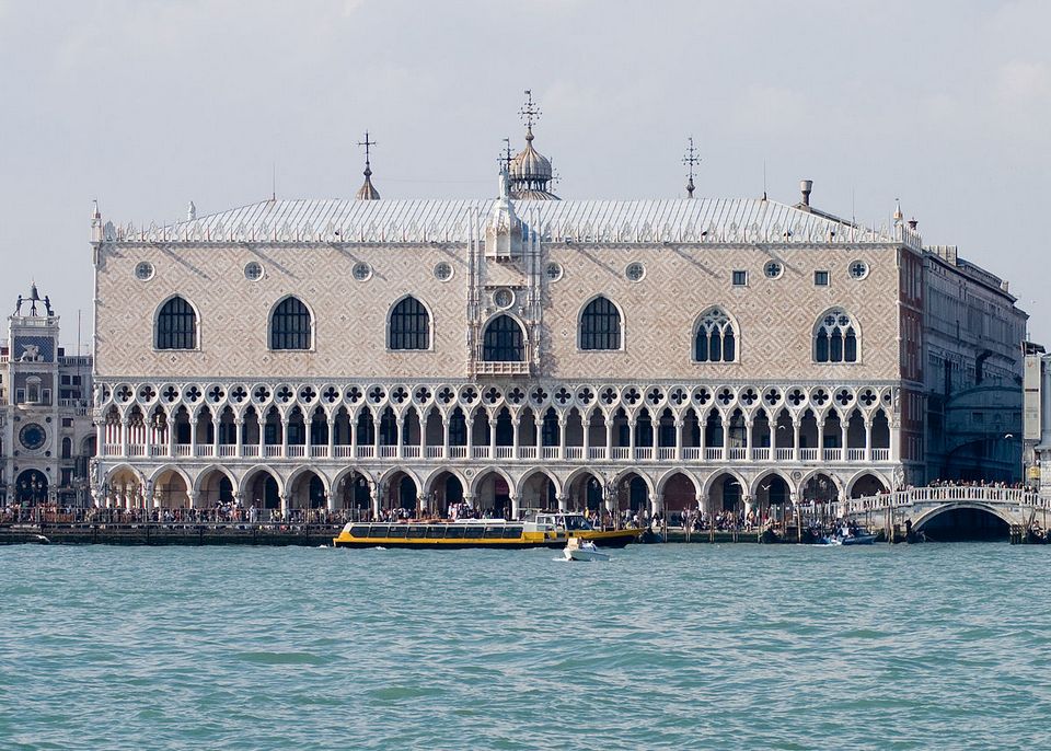 Doges_Palace_in_Venice
