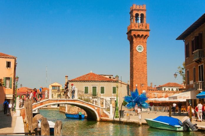 How to travel around Venice? — 3 cheapest way & best ways on how to get ...