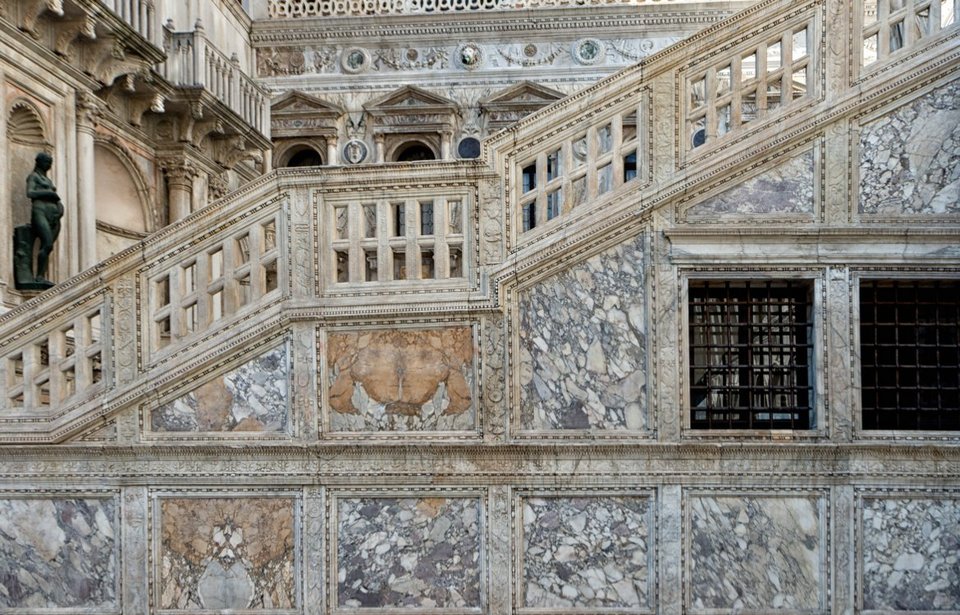 palazzo_ducale_large_01
