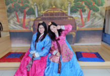Korea travel tips — 10 useful tips to traveling to South Korea for the first time The traditional costume of the land of Kim Chi.