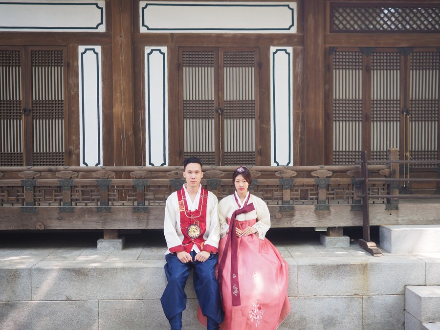 The traditional costume of the land of Kim Chi.