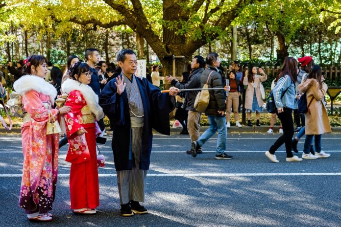 Meiji-jingu Gaien — One of the best places to see autumn leaves in ...