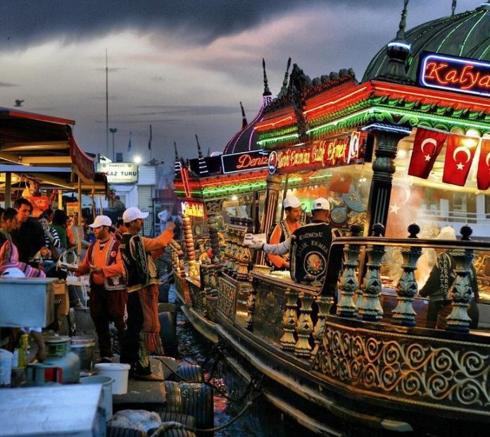 Turkey travel experience — Top 12 cool & fun things to do in Turkey you should try Living