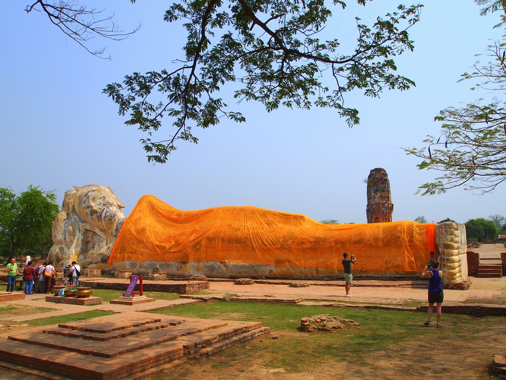 Wat_Lokayasutharam_temples_Thailand ayutthaya temples ayutthaya must see ayutthaya places to visit