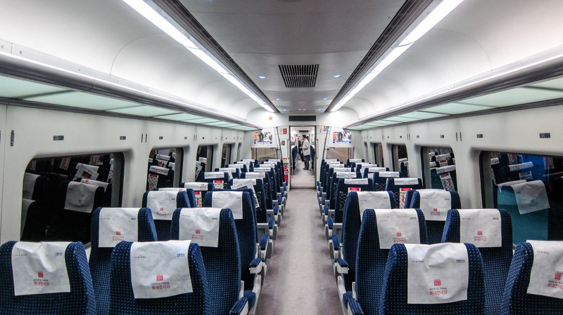 arex_express_line_train- best way to travel to central seoul