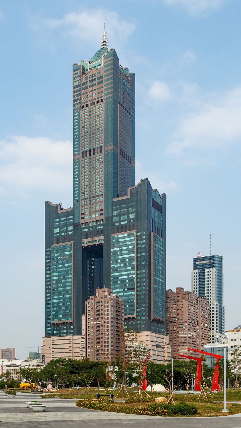 85 Sky Tower (Tuntex Sky Tower)