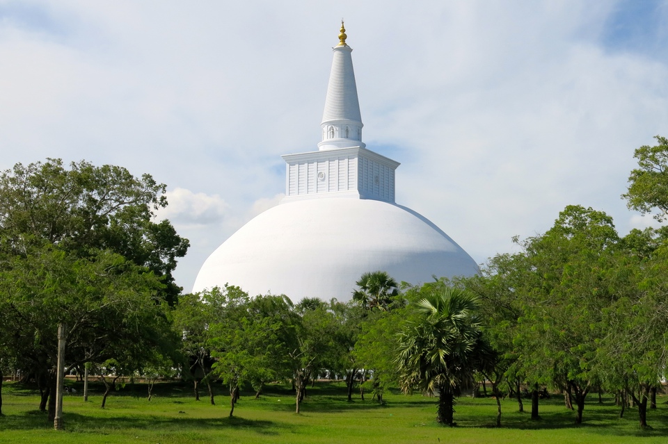 Ancient_City_Of_Anuradhapura top things to do in sri lanka (1)
