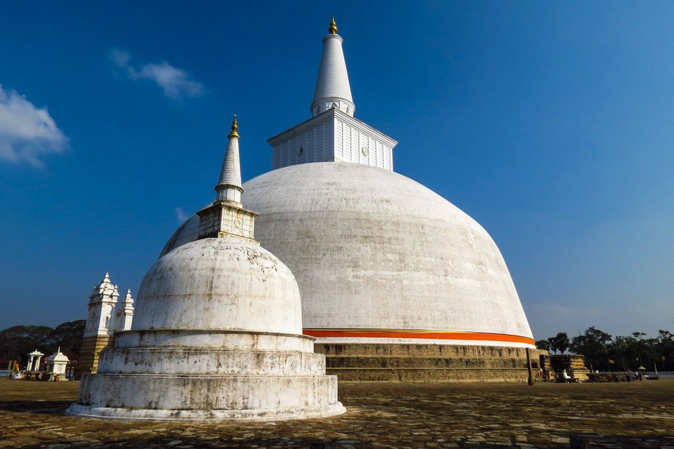 Ancient_City_Of_Anuradhapura top things to do in sri lanka (4)