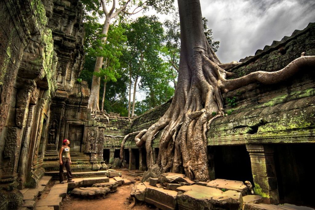 Angkor Thom -siem reap-combodia3 siem reap blog siem reap travel blog siem reap travel guide
