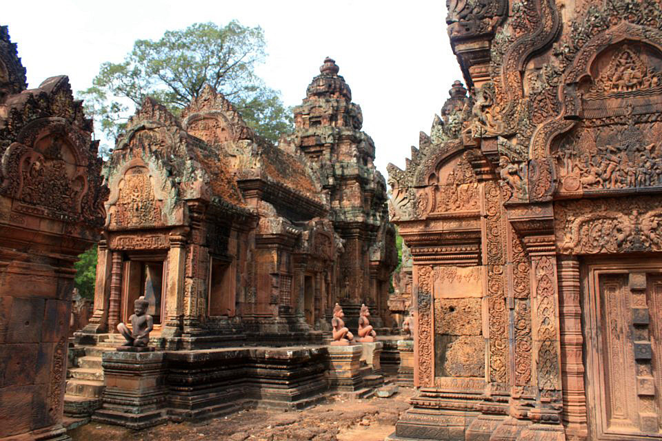 Banteay Srei temple-combodia