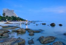 Hua Hin Beach Overview