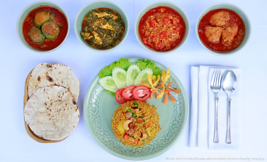 Whole Earth-restaurant-chiangmai-thailand