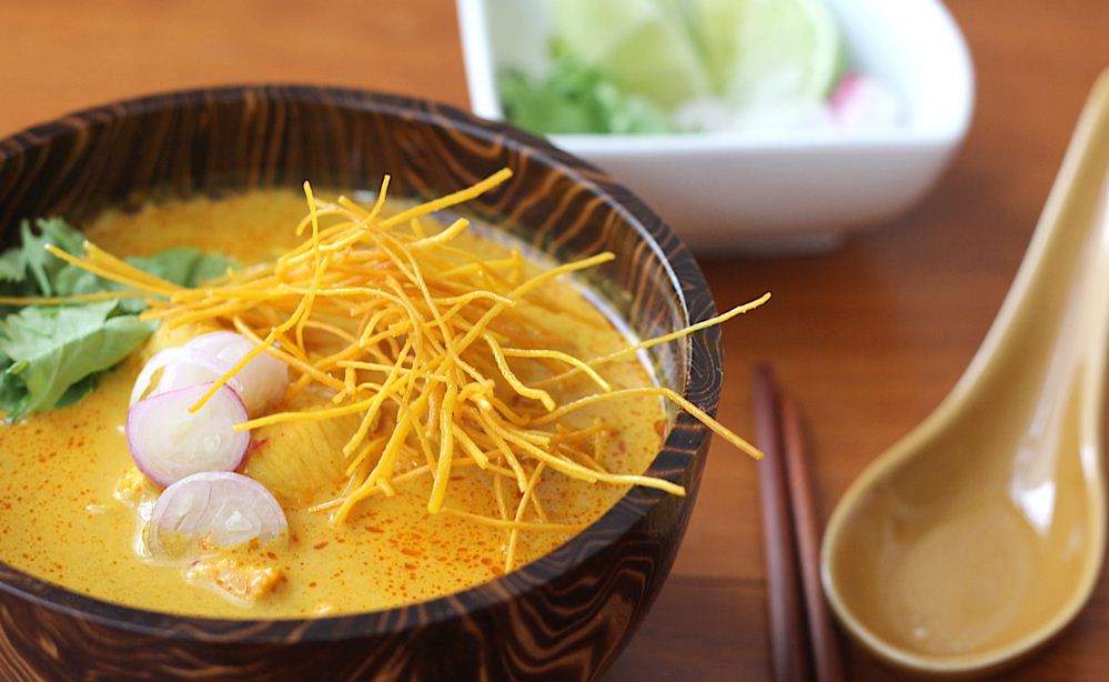 chiang mai night bazaar restaurants blog 2