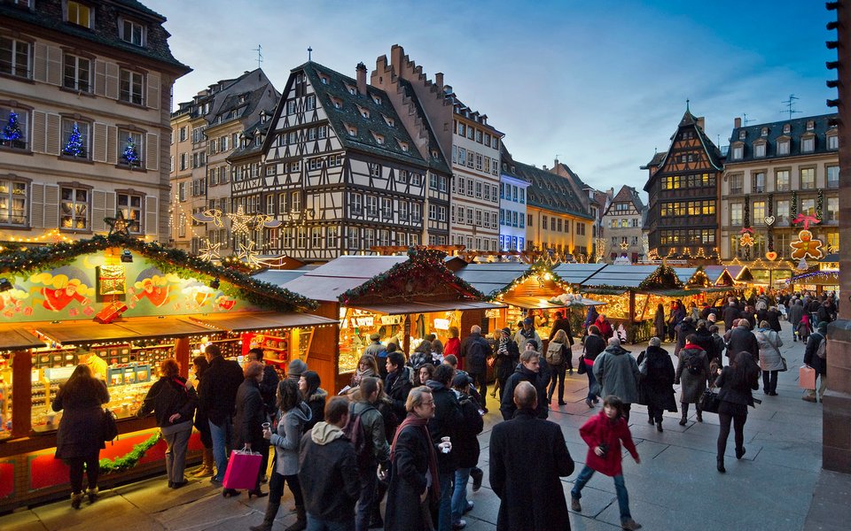 strasbourg market christmas best christmas holiday destinations best christmas towns in the world (1)