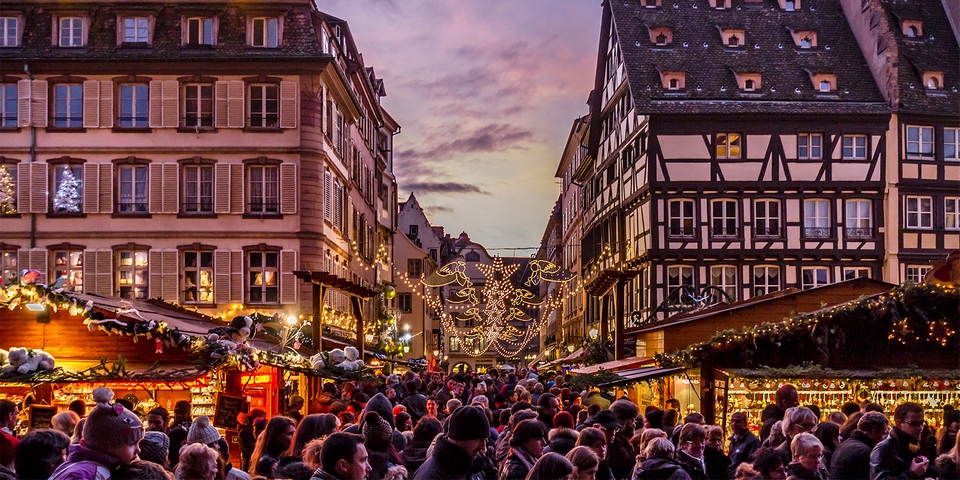 strasbourg market christmas best christmas holiday destinations best christmas towns in the world (1)
