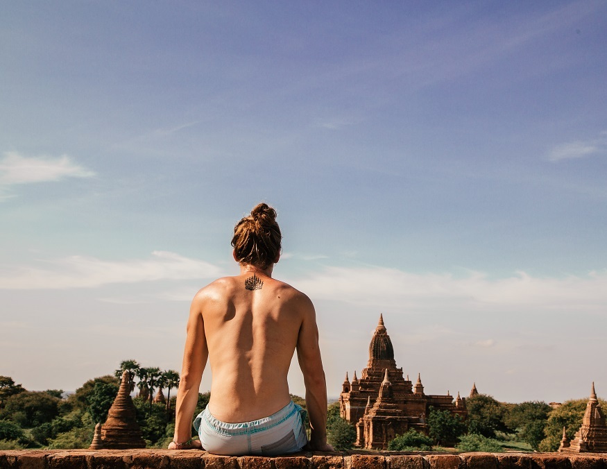 what not to do in myanmar myanmar etiquette myanmar manners dos and don ts for tourists myanmar