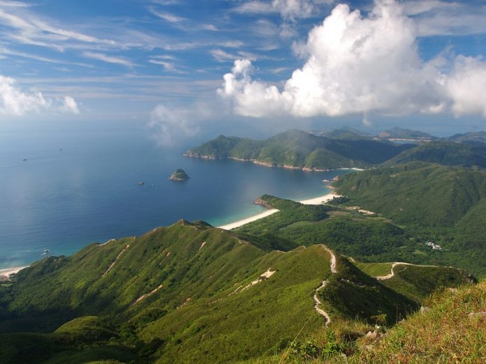 Hiking in Hong Kong — Top 6 best & easy hiking trails in Hong Kong