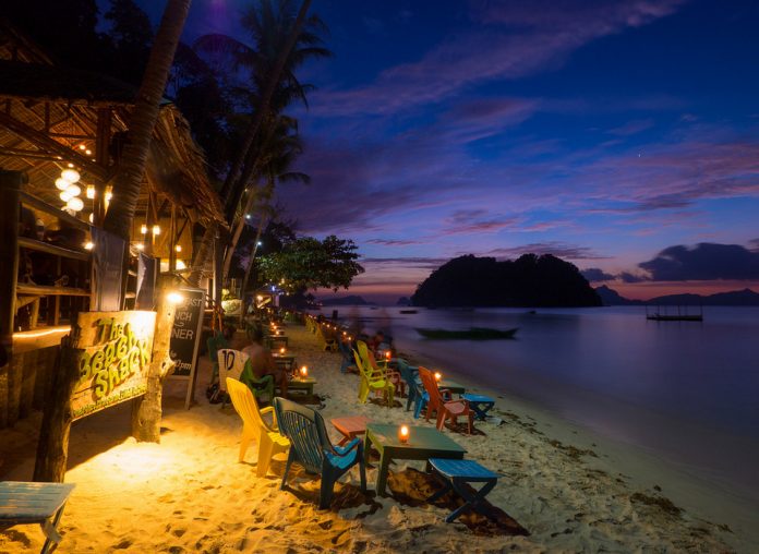 Palawan itinerary 6 days — Exploring the coastal town El Nido & port ...