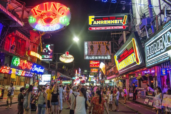 Best Nightlife In Pattaya — What To Do In Pattaya At Night Living Nomads Travel Tips 