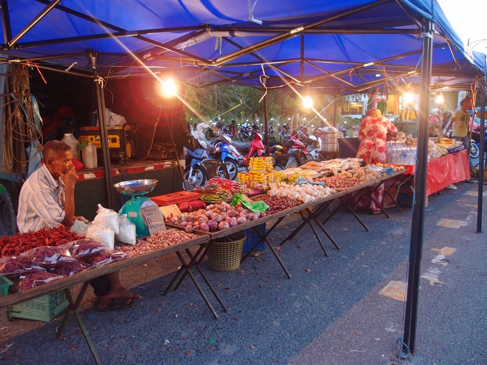 night market langkawi