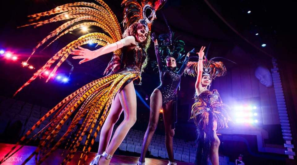 Cabaret-show-pattaya-thailand2