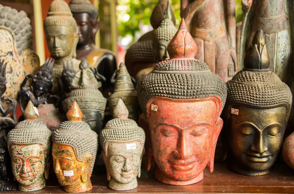 cambodia souvenirs