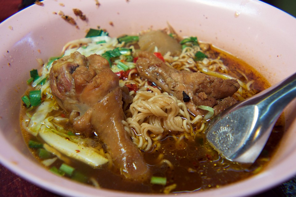 Chicken noodles-chatuchak-bangkok-thailand4