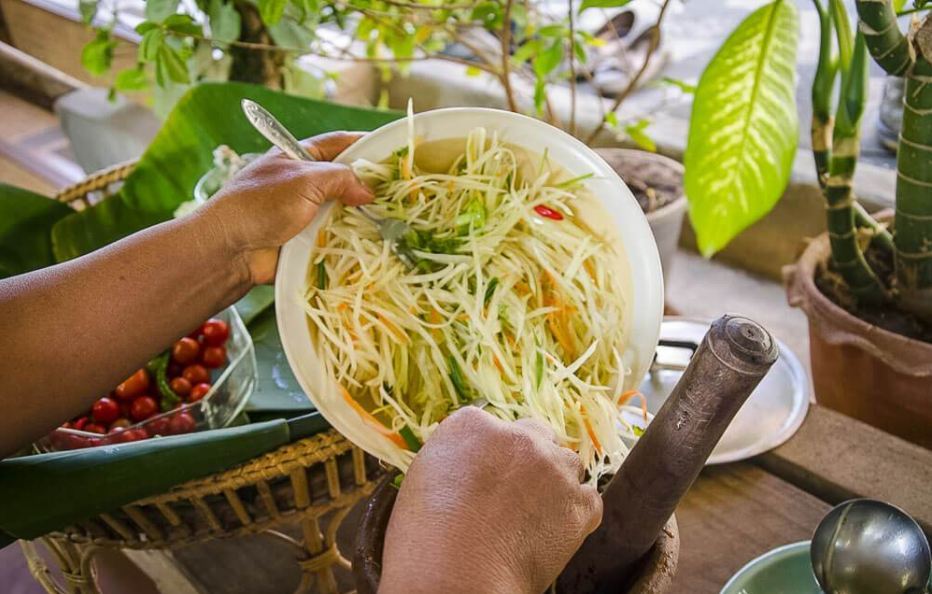 Papaya salad-chatuchak-bangkok-thailand6 Photo by: chatuchak market food blog.