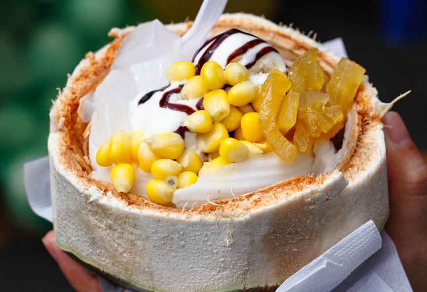 coconut ice cream-chatuchak-market-thailand
