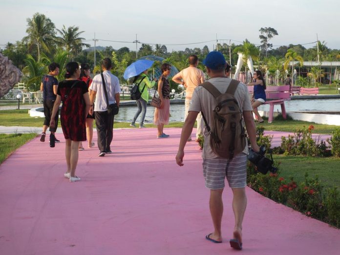 Love Art Park Pattaya — Exploring 18+ sculpture garden in Pattaya