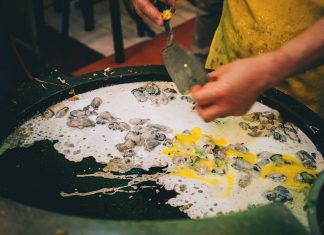 Fried Oyster Omelet