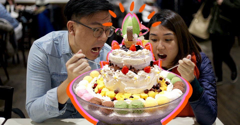 Japan’s Largest Ice Cream at Yukijirushi Parlor-hokkaido-japan