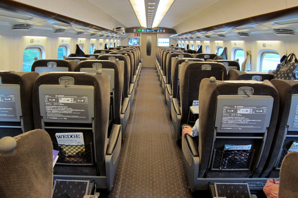 The Green Cars on the Tōkaidō Shinkansen are first class, with more spacious seats.