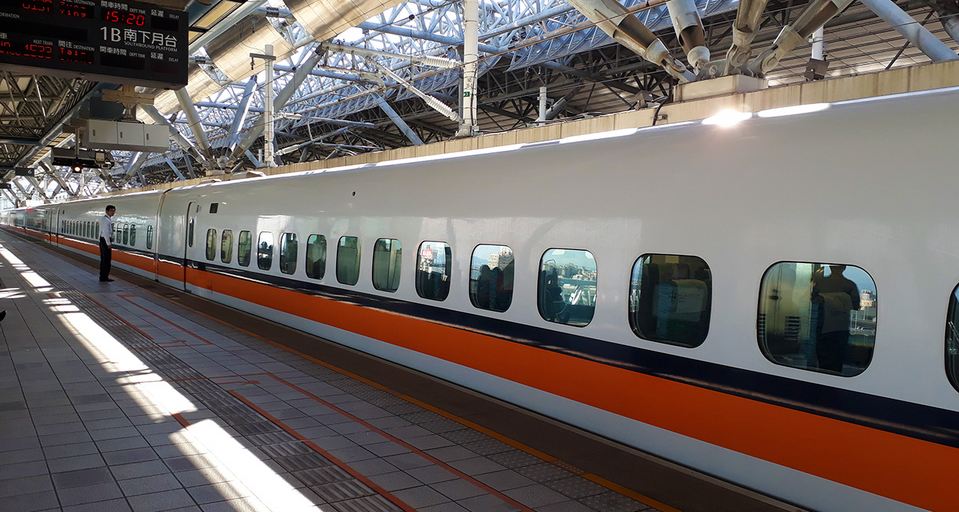 Transportation in Taiwan by HSR high speed train