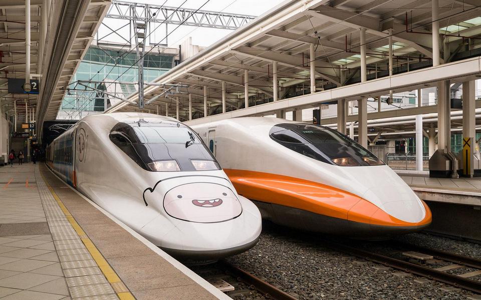 Transportation in Taiwan by HSR high speed train2