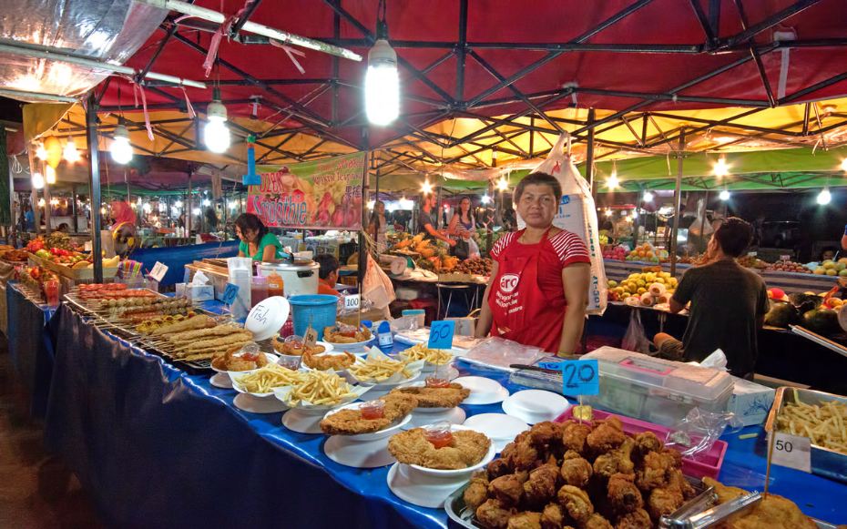 malin-plaza-night-market2